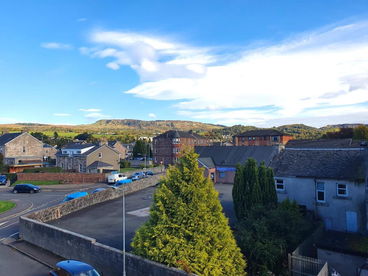 Dumbarton Hillviewアパートメント エクステリア 写真
